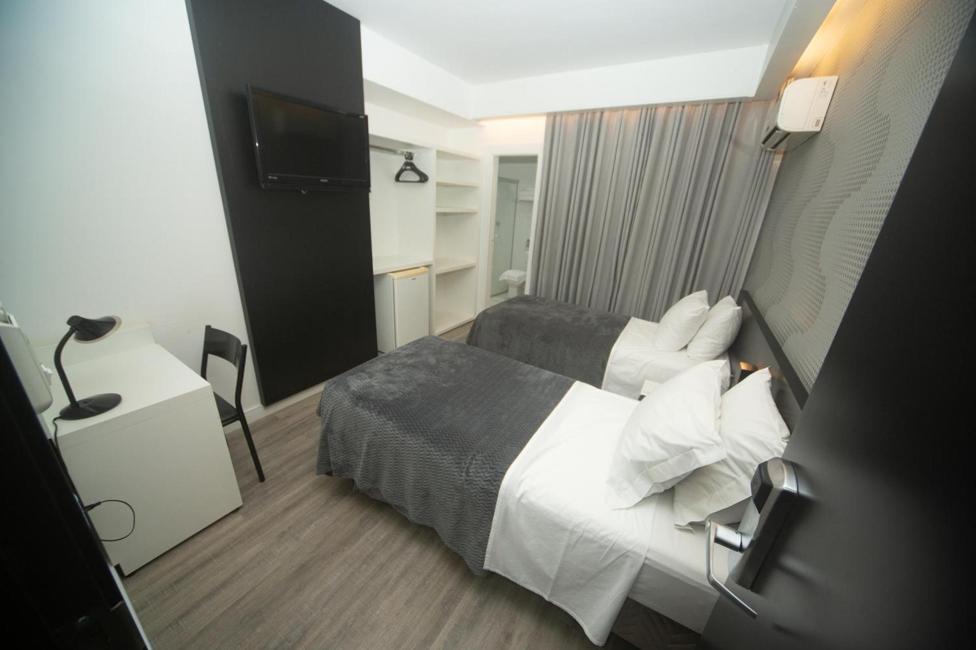 Hotel Cidade Araxa Exterior photo